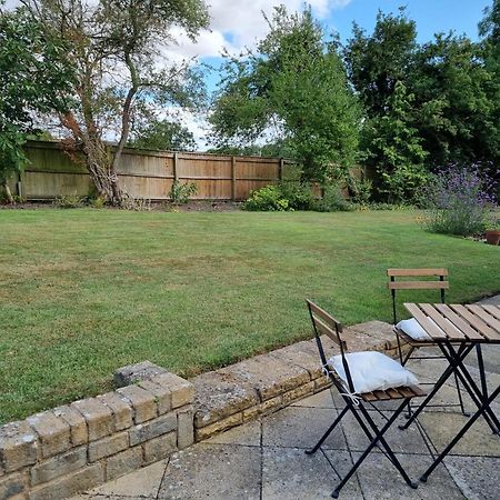 A Quiet Gem Just Outside Oundle Exterior foto